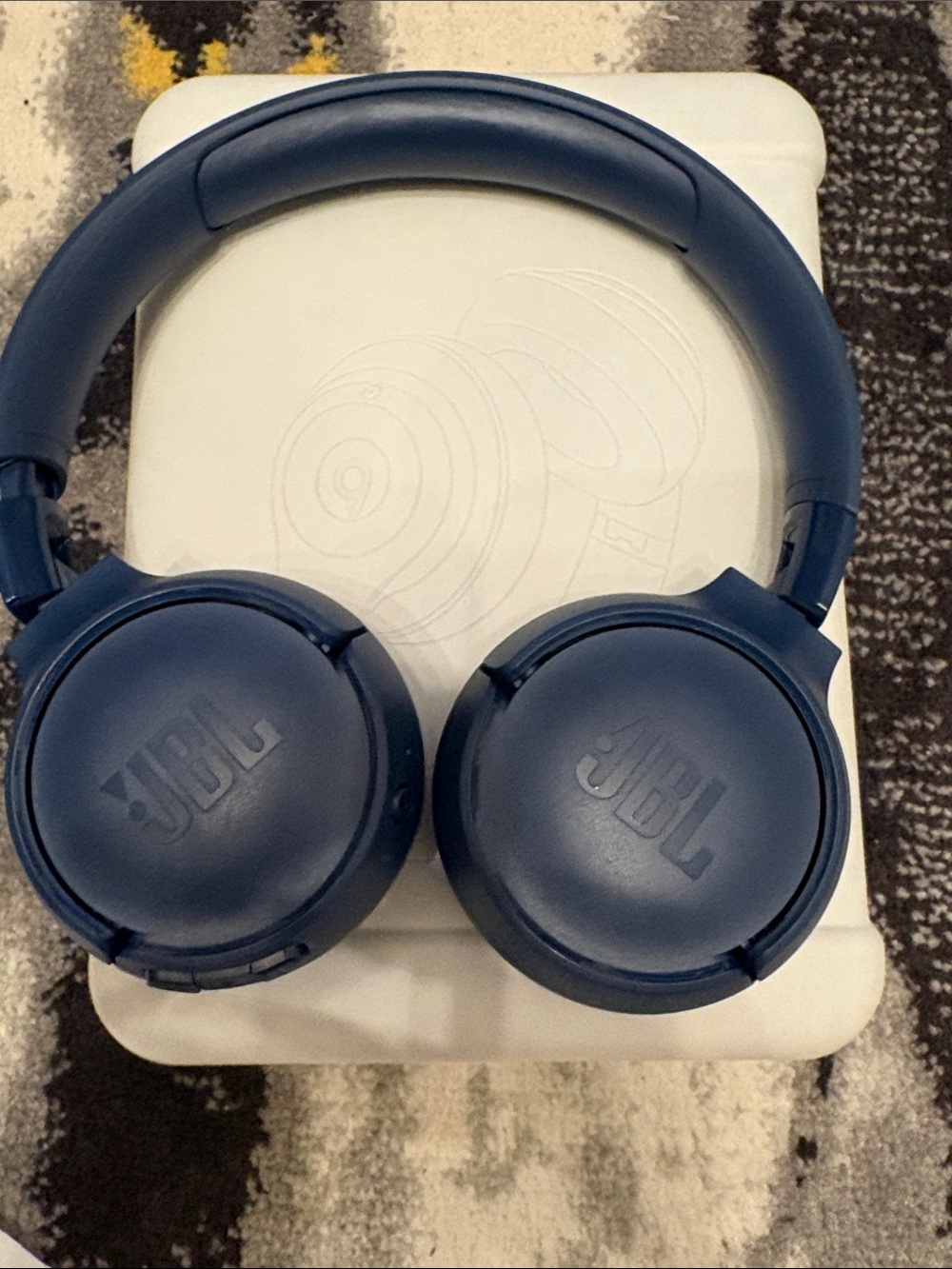 JBL wireless headphones I wore them once